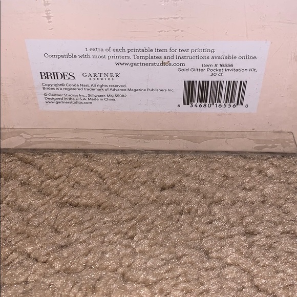 90 Wedding Invitations, Editors of Bride Magazine - Picture 4 of 7